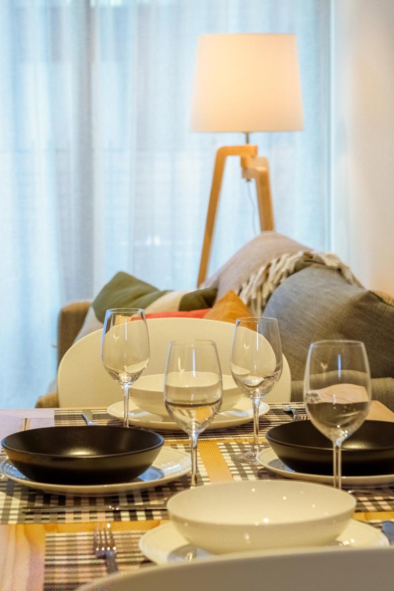 Latimer Square 1 Bed 1 Bath - Single Level クライストチャーチ エクステリア 写真